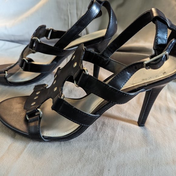 4" Strappy Sandals - Picture 2 of 4